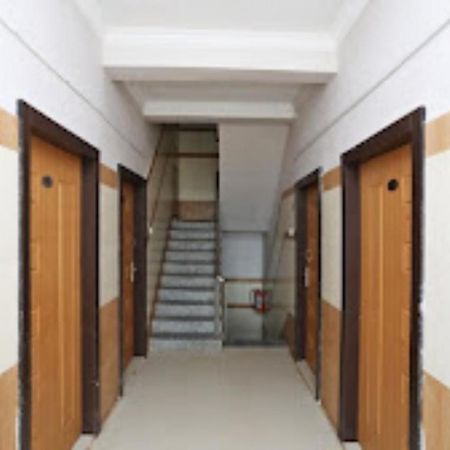 Goroomgo Star Inn Sea View Puri Buitenkant foto