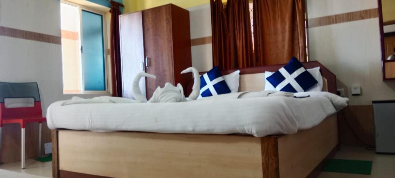 Goroomgo Star Inn Sea View Puri Buitenkant foto